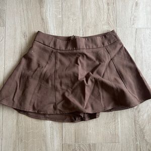 Brandy Melville short/skirt BRAND NEW
